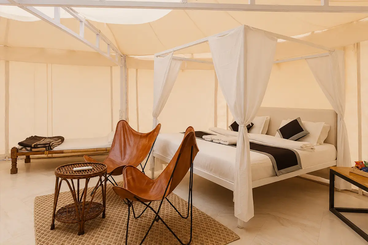 cozy-luxury-glamping-tent-jaisalmer