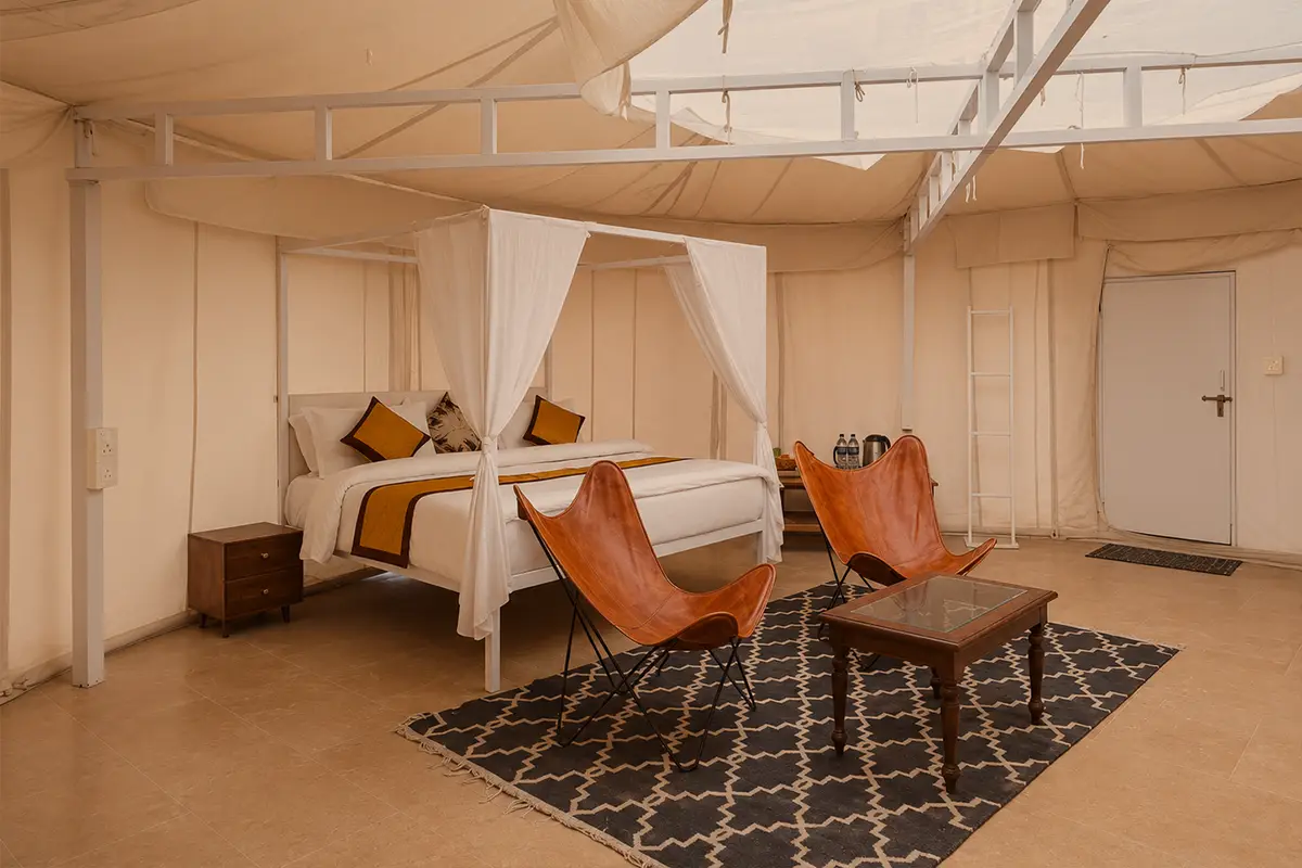 deluxe-swiss-tent